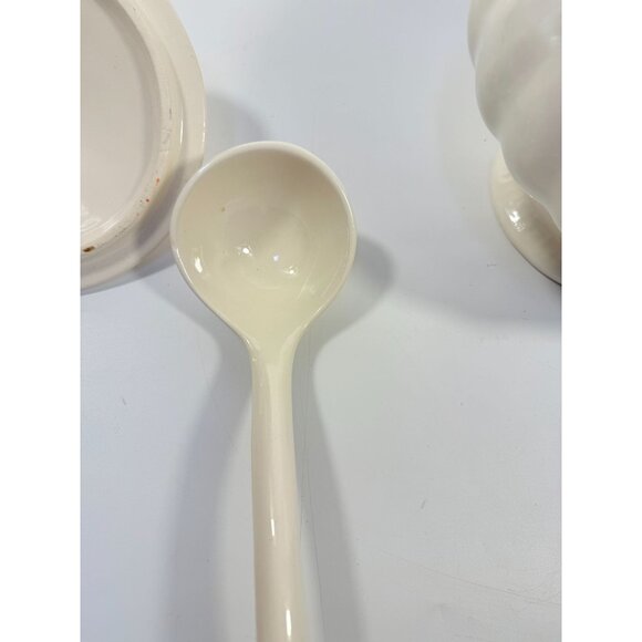 Ironstone Soup Tureen with Landle California US Pottery Vintage White Ceramic Mi - Picture 16 of 16